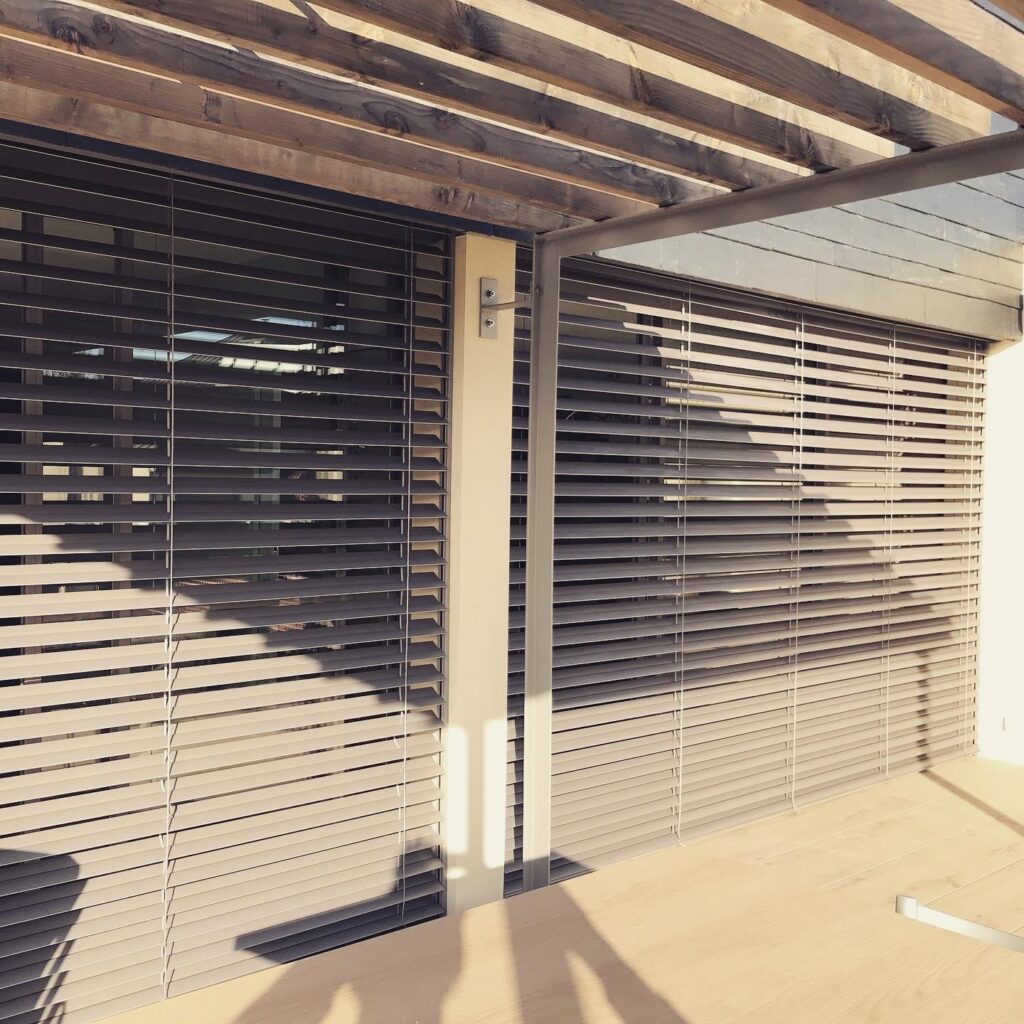 F07C9CDC-676D-420D-A085-453FD6AB42E1