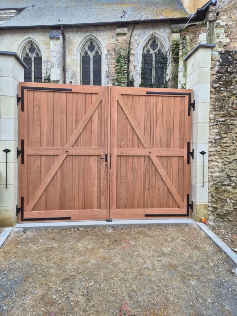 5e5a85c2-58a7-45c2-9cdc-7701e0526332